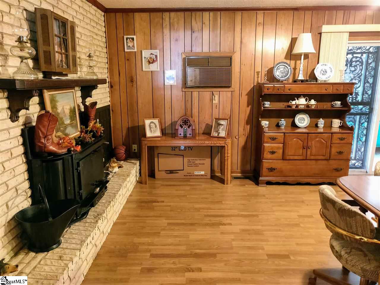 114 State Rd S-23-803 Greenville, SC 29611 - Photo 8 of 22 Gallery Image 8