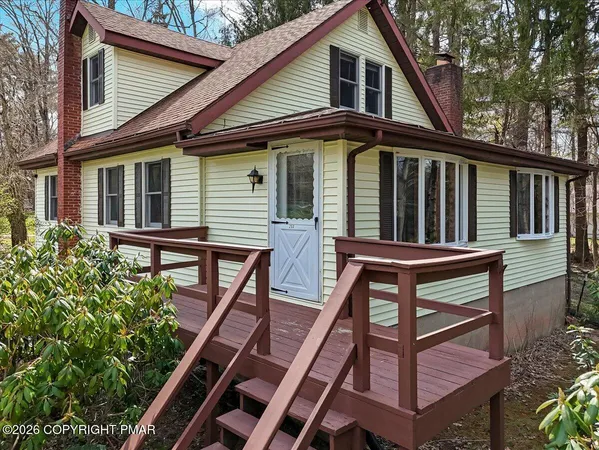 $479,000 | 253 Thomas Road, Blakeslee, PA 18610