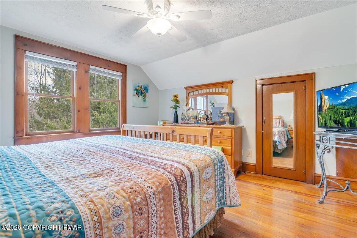 253 Thomas Road Blakeslee, PA 18610 - Photo 36 of 63 Bedroom 2