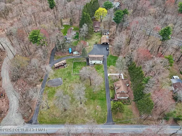 $479,000 | 253 Thomas Road, Blakeslee, PA 18610