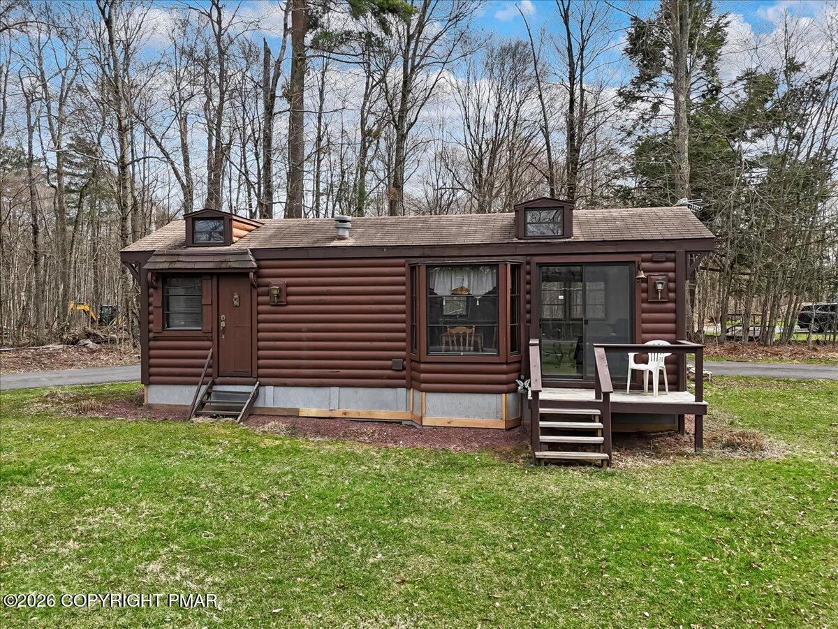 253 Thomas Road Blakeslee, PA 18610 - Photo 8 of 63 Logsided Travel Trailer