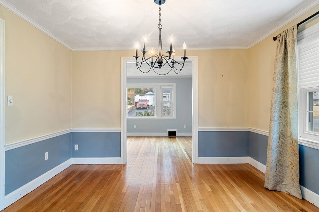 51 Chickering Road Dedham, MA 02026 - Photo 8 of 39 Gallery Image 8
