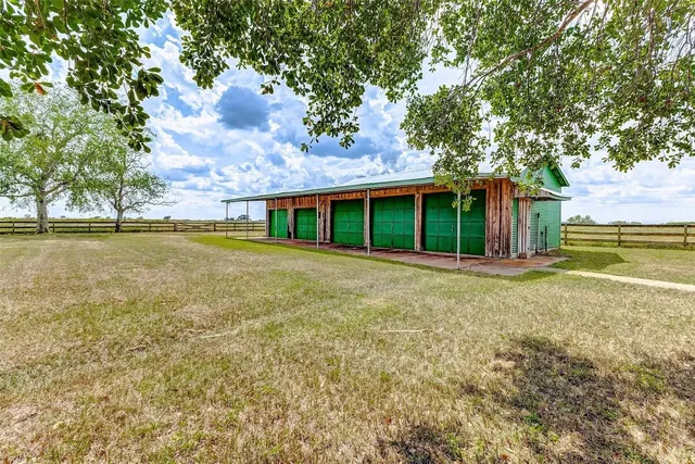 $4,500 | 11503 Highway 36, Wallis, TX 77485