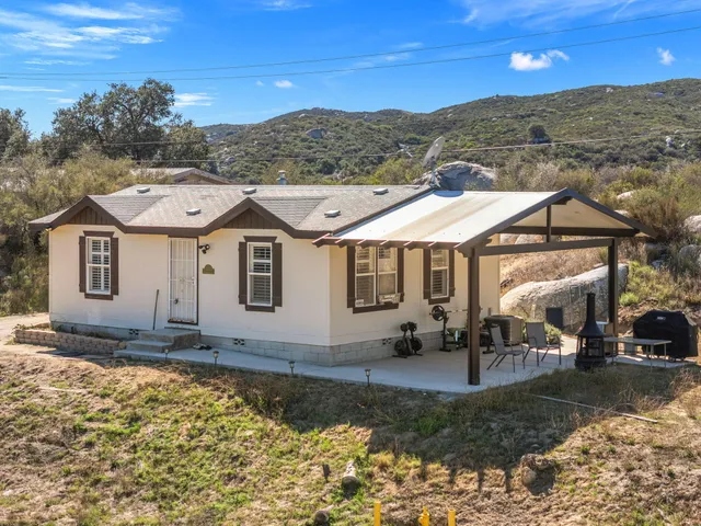 $265,000 | 18525 Keyes Drive, Banning, CA 92220