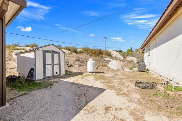 $265,000 | 18525 Keyes Drive, Banning, CA 92220