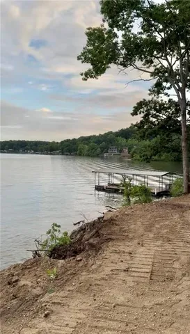 $250,000 | Daybreak Lane, Edwards, MO 65326