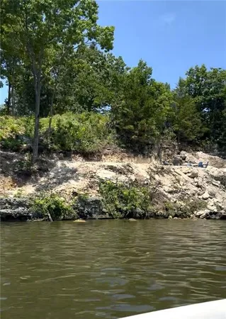 $250,000 | Daybreak Lane, Edwards, MO 65326