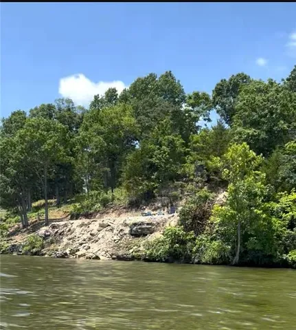 $250,000 | Daybreak Lane, Edwards, MO 65326