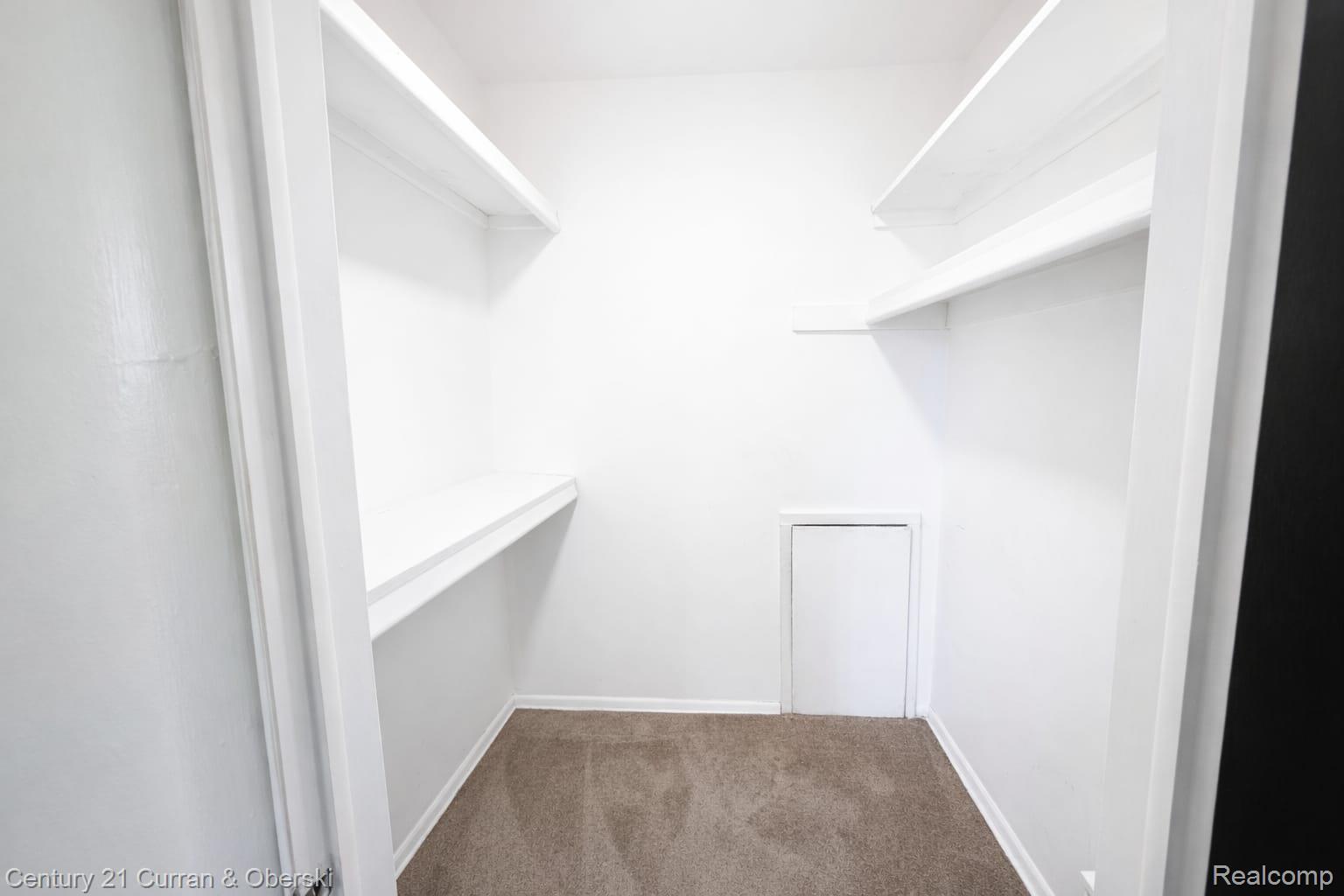 6015 Southfield Road, Unit 8 Detroit, MI 48228 - Photo 12 of 13 WALK-IN CLOSET