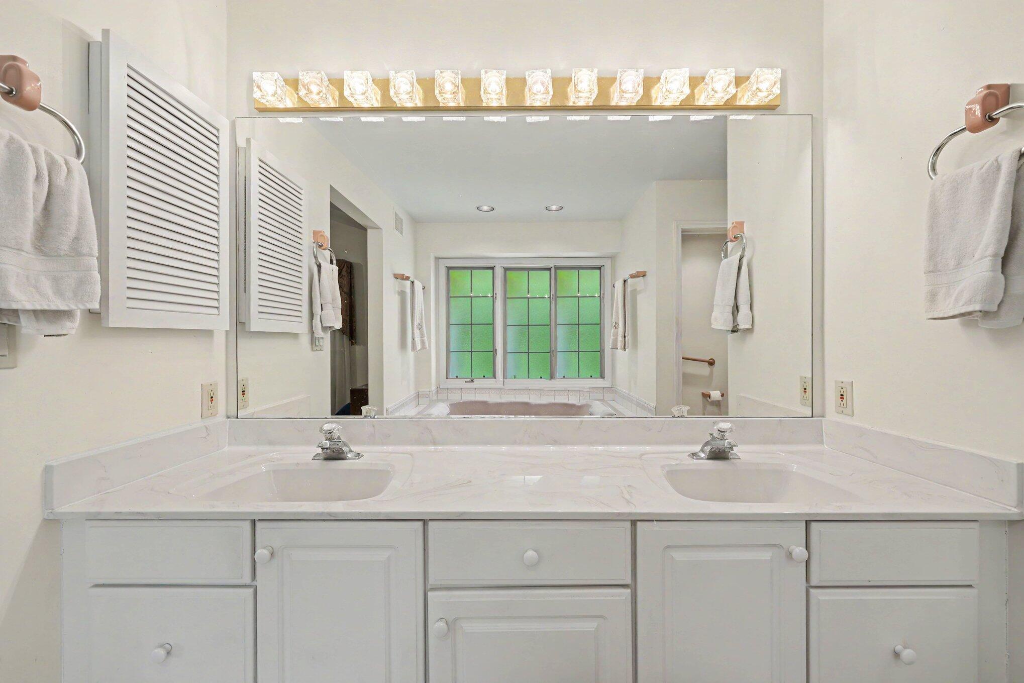 2220 Gale Road Ann Arbor, MI 48105 - Photo 59 of 77 050_47_252