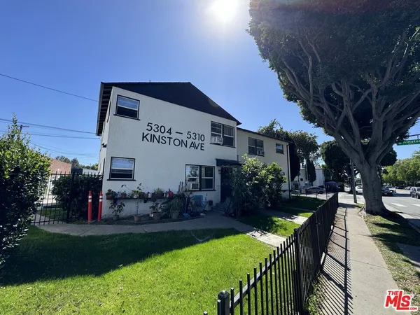 $3,000 | 5304 Kinston Avenue, Culver City, CA 90230