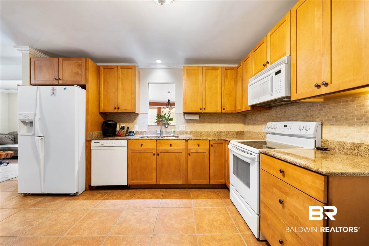 1307 Laval Court Mobile, AL 36693 - Photo 11 of 42