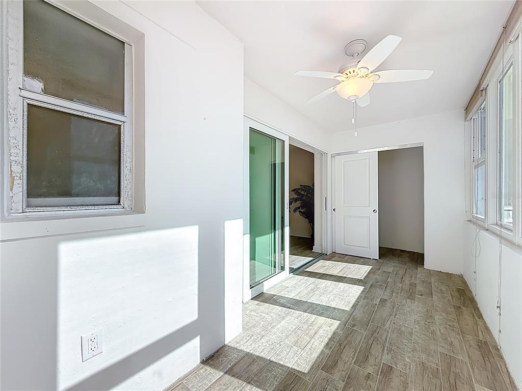 4550 Cove Circle, Unit 106 St. Petersburg, FL 33708 - Photo 29 of 38