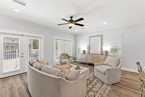 $439,000 | 100 Beach Drive, Unit 9, Destin, FL 32541