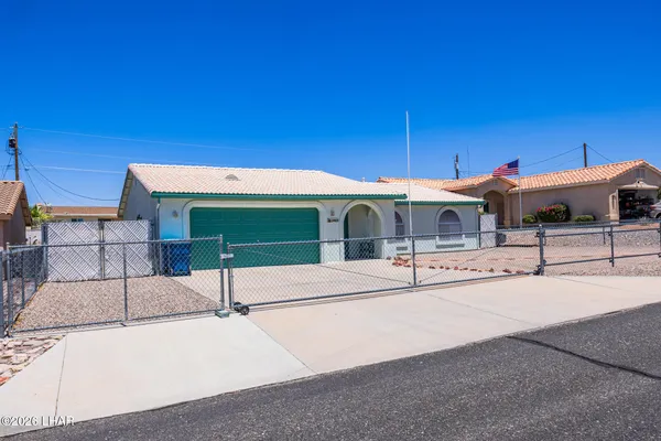 $379,000 | 3405 Silver Arrow Drive, Lake Havasu City, AZ 86406
