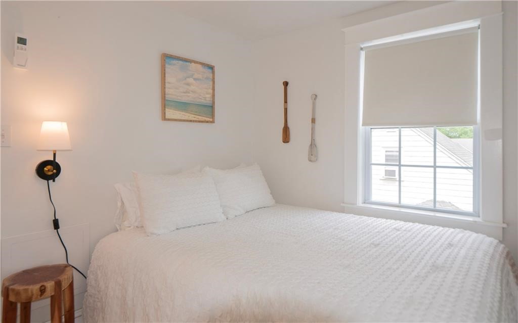122 Ruggles Avenue Newport, RI 02840 - Photo 25 of 50