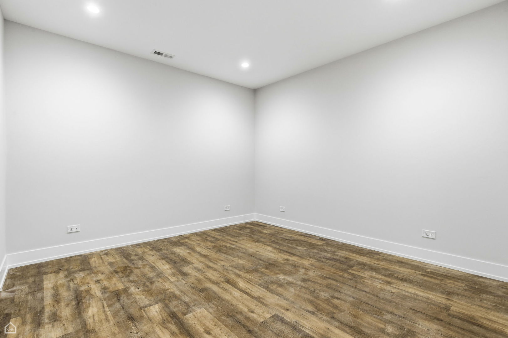 1220 Courtland Avenue Park Ridge, IL 60068 - Photo 29 of 32 a view of empty room