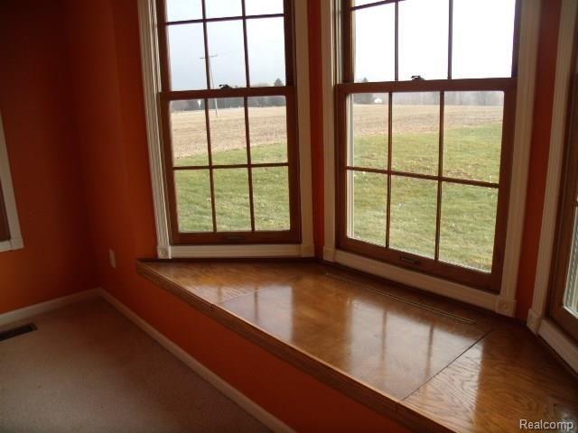 1969 Layton Road Fowlerville, MI 48836 - Photo 15 of 27 2014 274.jpg