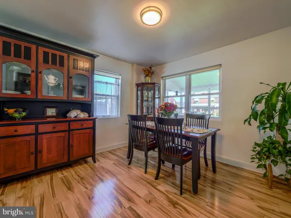$359,900 | 99 Jackson Avenue, New Castle, DE 19720