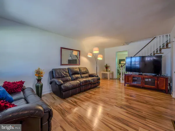 $359,900 | 99 Jackson Avenue, New Castle, DE 19720