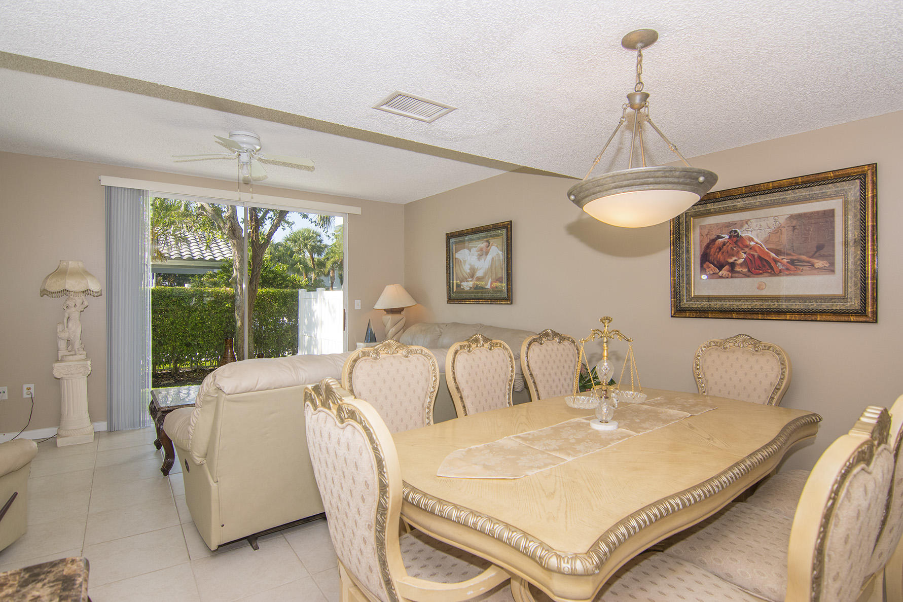 1066 Jeffery Street Boca Raton, FL 33487 - Photo 14 of 25 6 - MLS