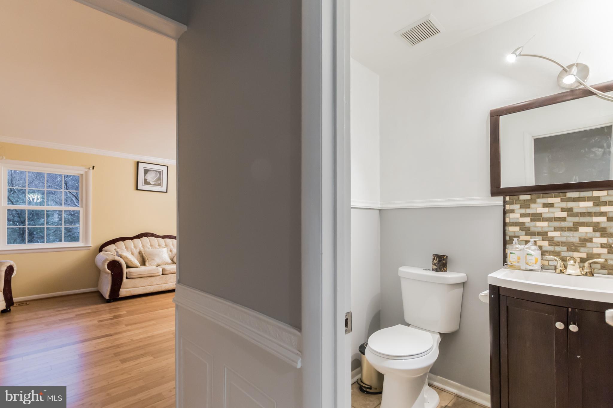 6401 Silver Ridge Circle Alexandria, VA 22315 - Photo 13 of 29 Upgraded Powder Room Main Level