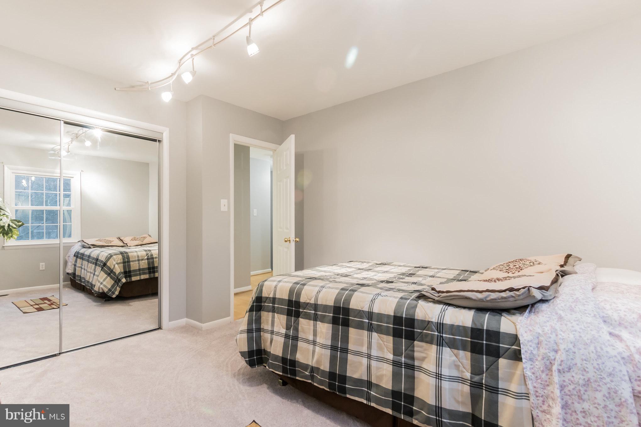 6401 Silver Ridge Circle Alexandria, VA 22315 - Photo 23 of 29 Bedroom #3