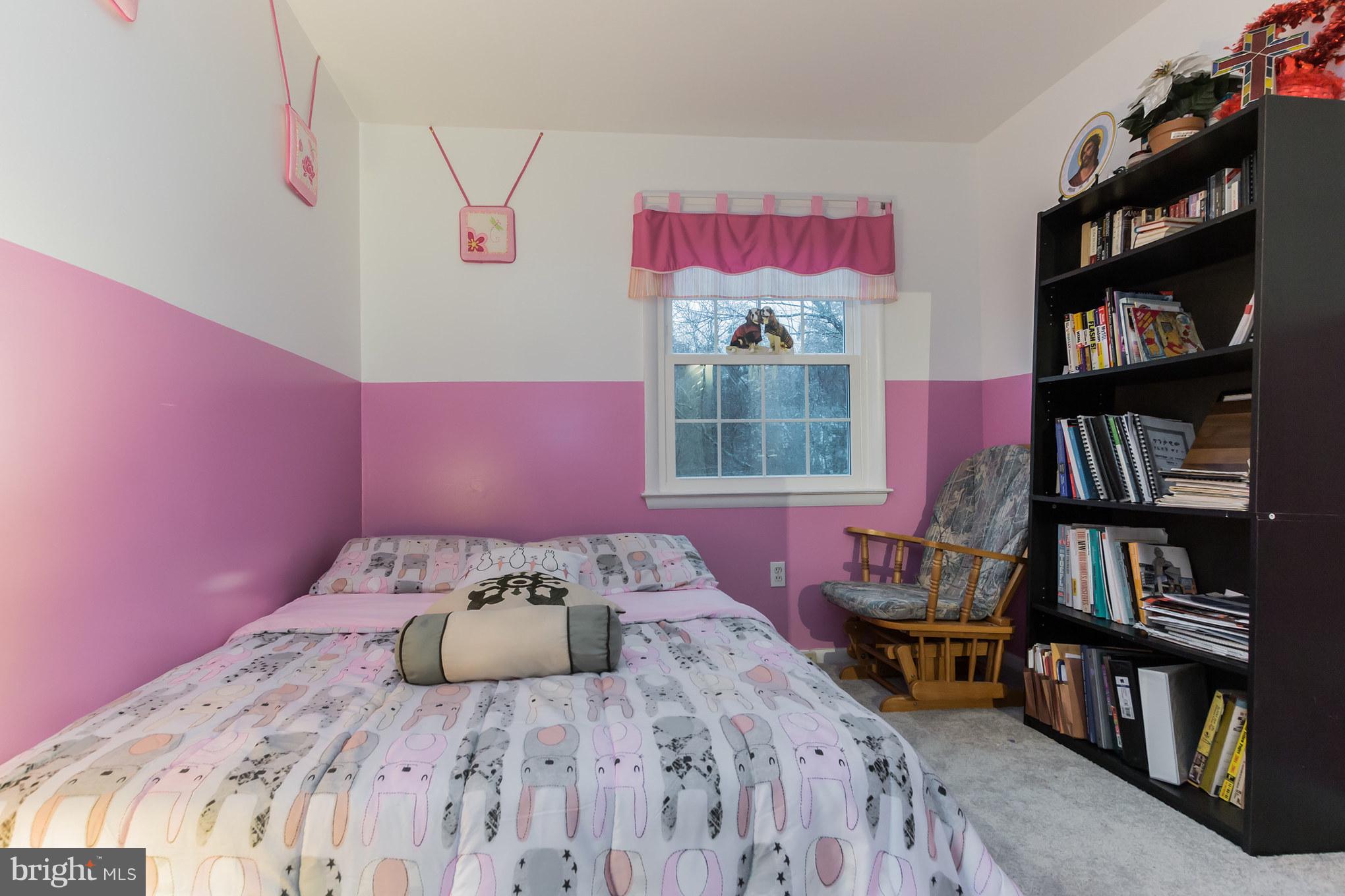 6401 Silver Ridge Circle Alexandria, VA 22315 - Photo 25 of 29 Bedroom #2