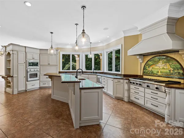$2,495,000 | 1090 Pearidge Road, Bostic, NC 28018