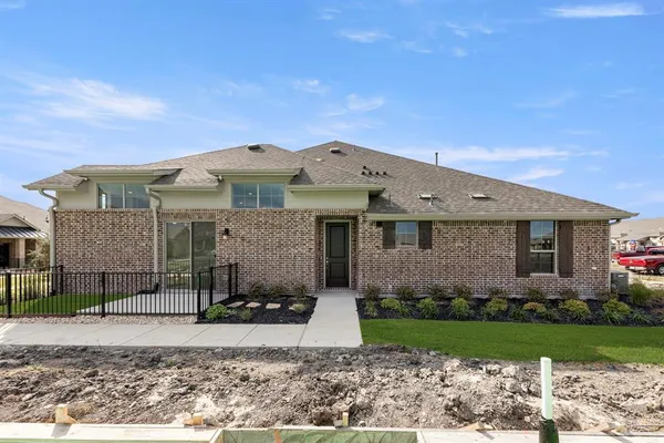 $379,900 | 628 Oakridge Drive, Wylie, TX 75098