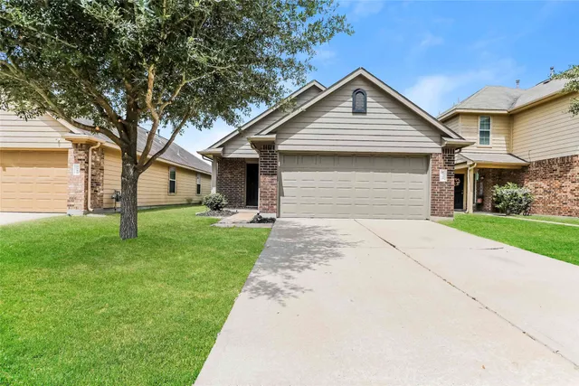 $1,840 | 5723 South Brenwood Drive, Katy, TX 77449