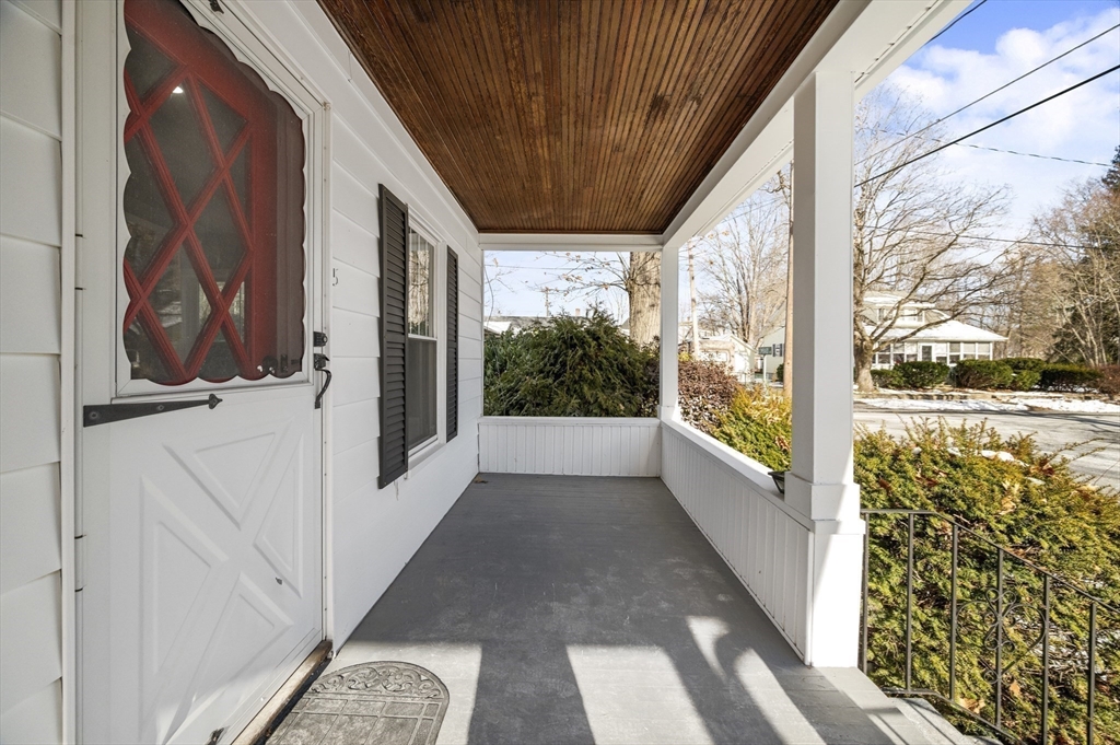 5 Lombard Avenue Athol, MA 01331 - Photo 34 of 40 a view of a entryway