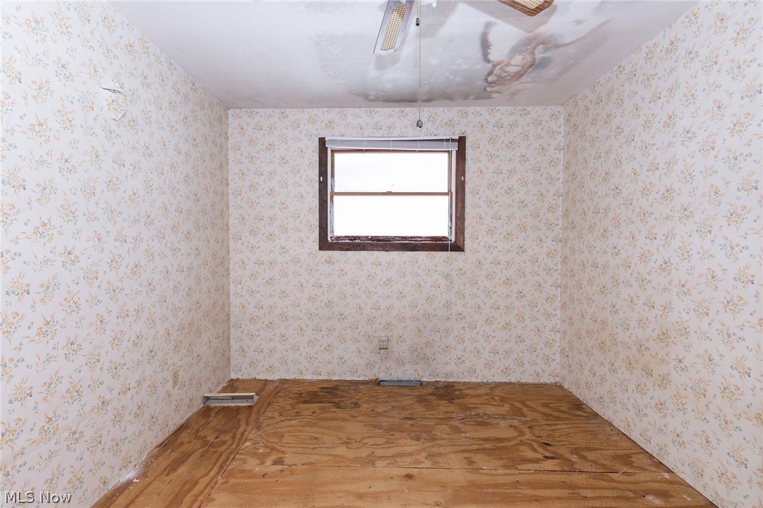 4003 Ridge Road Cortland, OH 44410 - Photo 13 of 25 Gallery Image 13