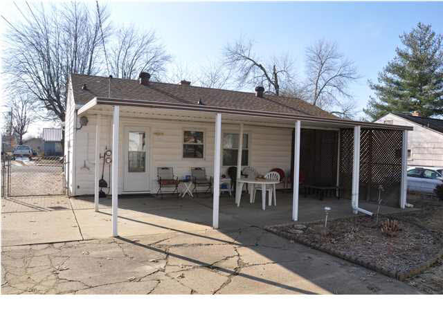 717 Bryan Road Evansville, IN 47710 - Photo 15 of 18 Gallery Image 15