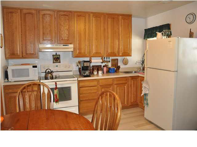 717 Bryan Road Evansville, IN 47710 - Photo 5 of 18 Gallery Image 5