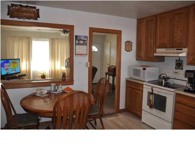 717 Bryan Road Evansville, IN 47710 - Photo 7 of 18 Gallery Image 7