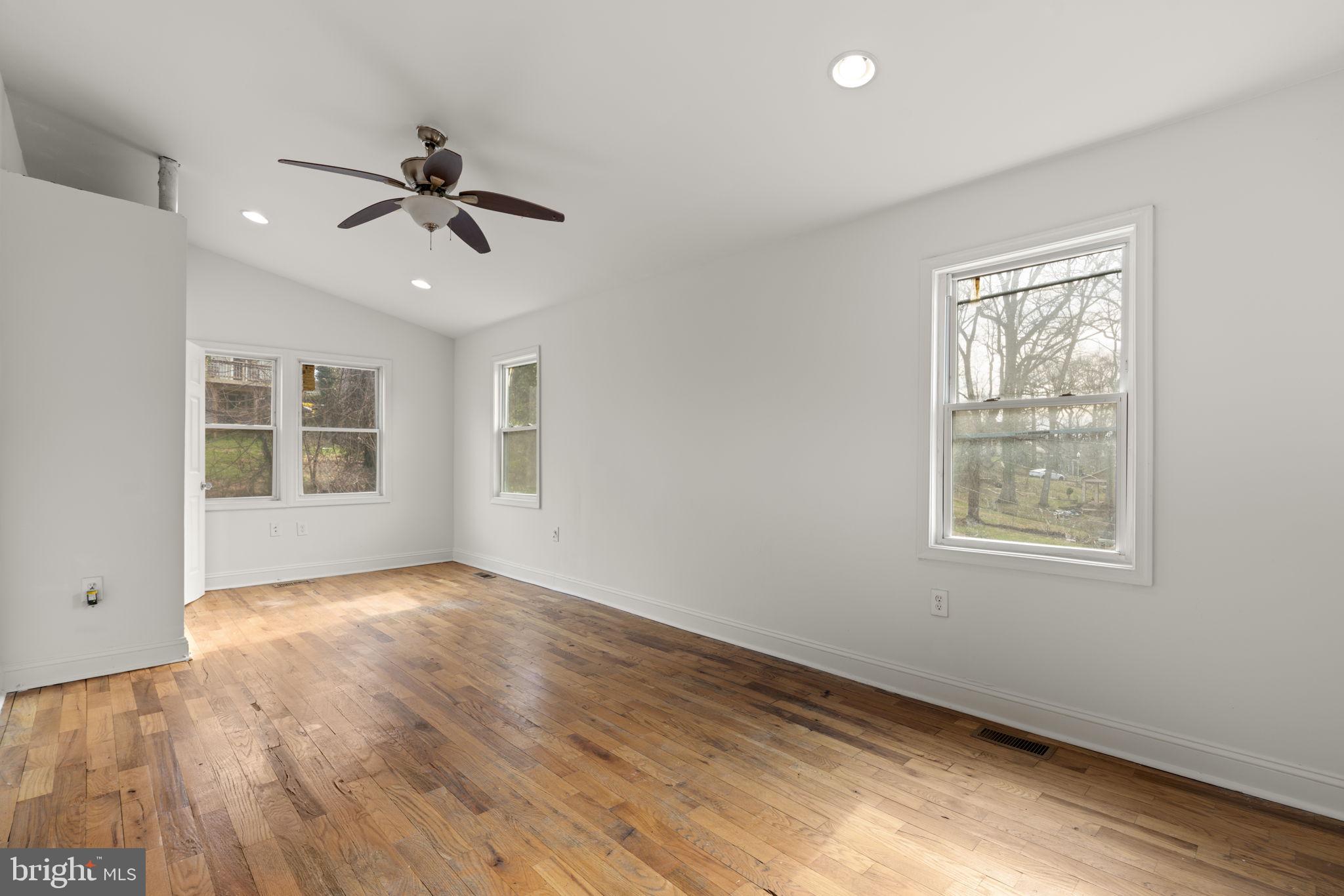 3709 Chesholm Road Baltimore, MD 21216 - Photo 29 of 42 Gallery Image 29