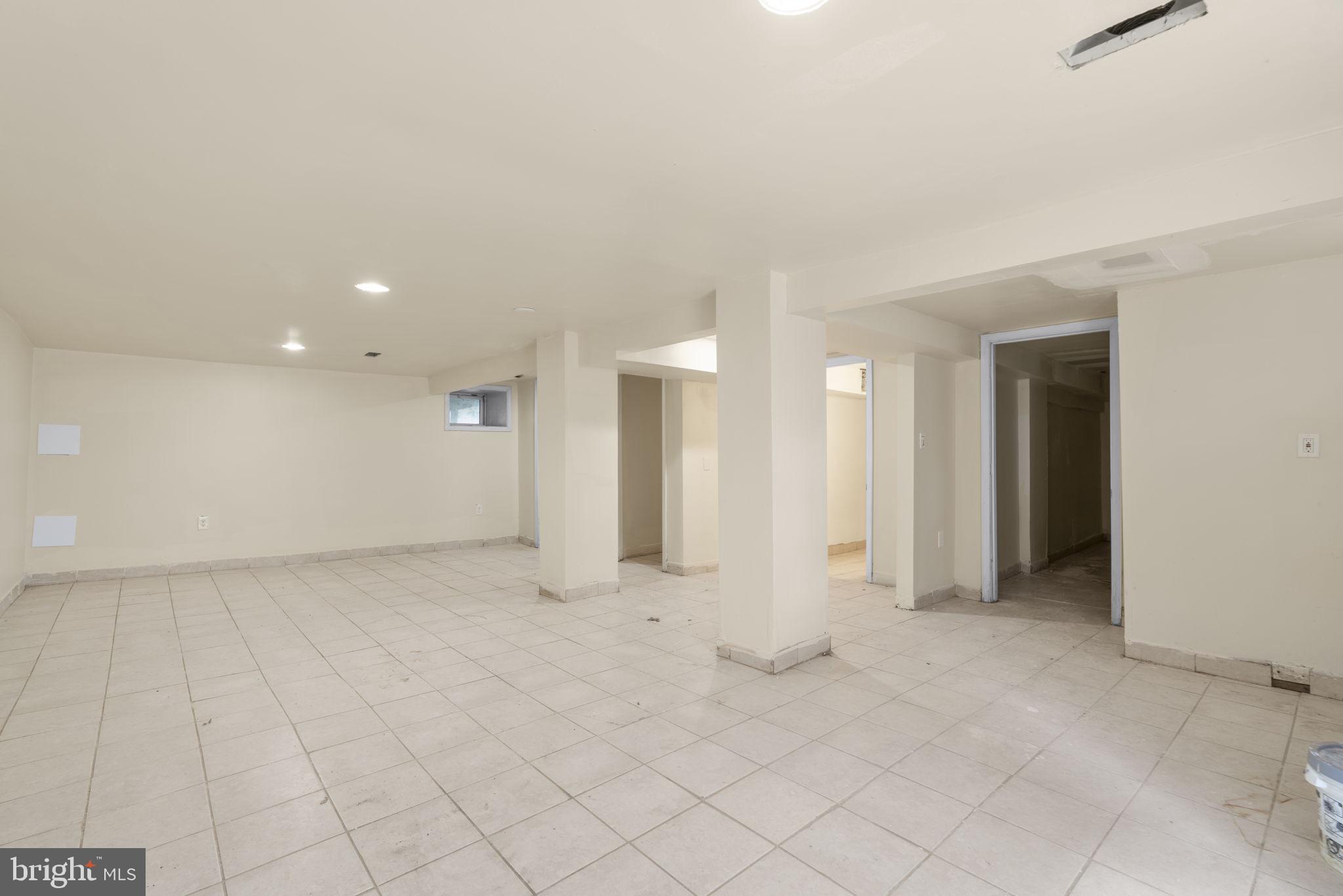 3709 Chesholm Road Baltimore, MD 21216 - Photo 35 of 42 Gallery Image 35