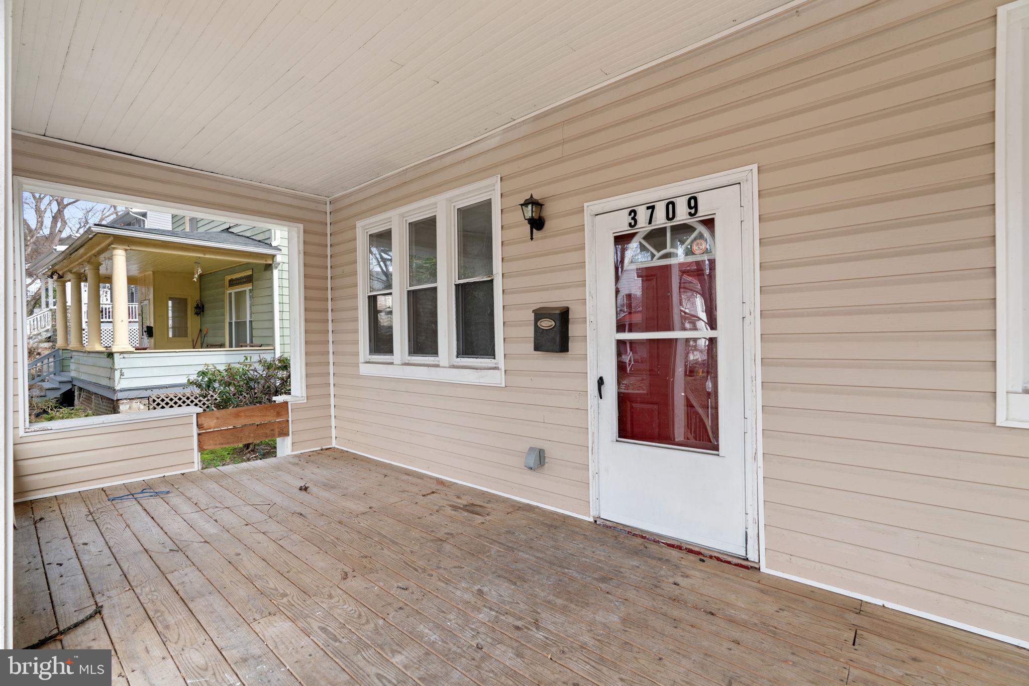 3709 Chesholm Road Baltimore, MD 21216 - Photo 4 of 42 Gallery Image 4