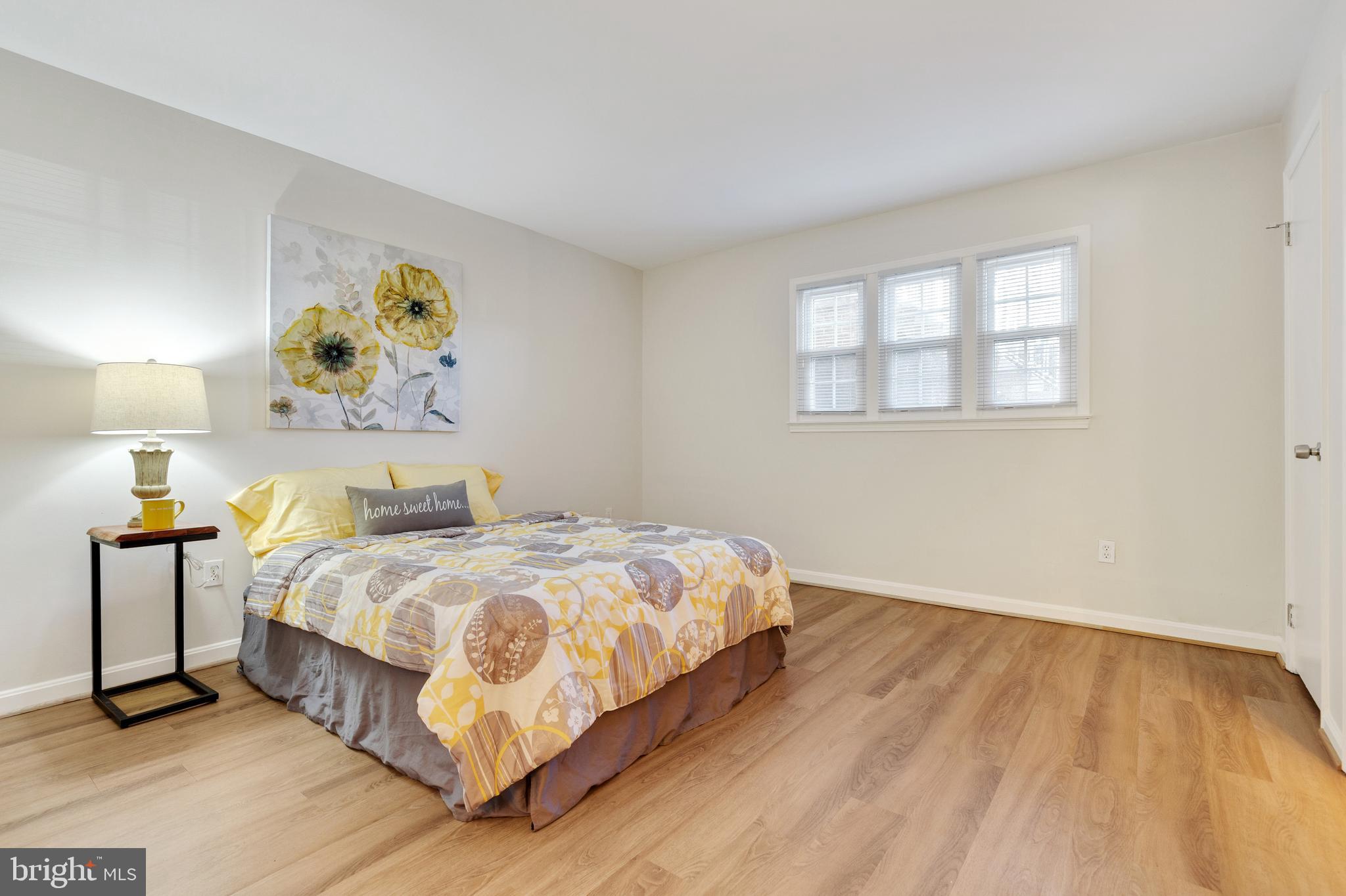 14577 Golden Oak Road Centreville, VA 20121 - Photo 21 of 36 Primary bedroom with private bath.