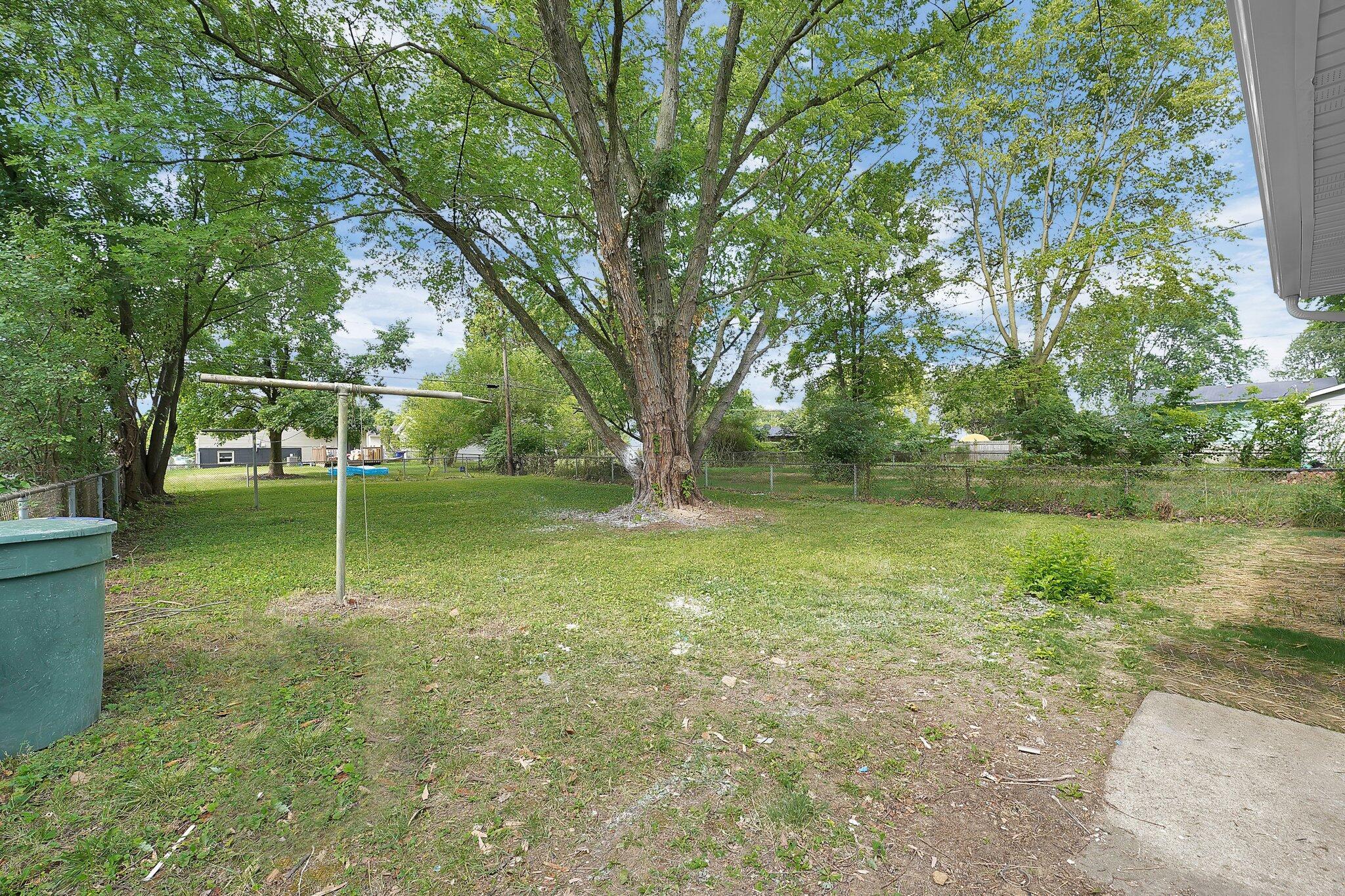 1989 Brocton Road Columbus, OH 43219 - Photo 29 of 34 30