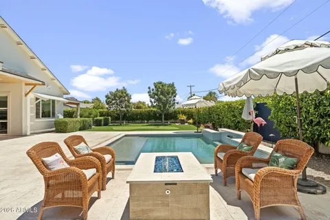$1,890,627 | 1811 East Claremont Street, Phoenix, AZ 85016