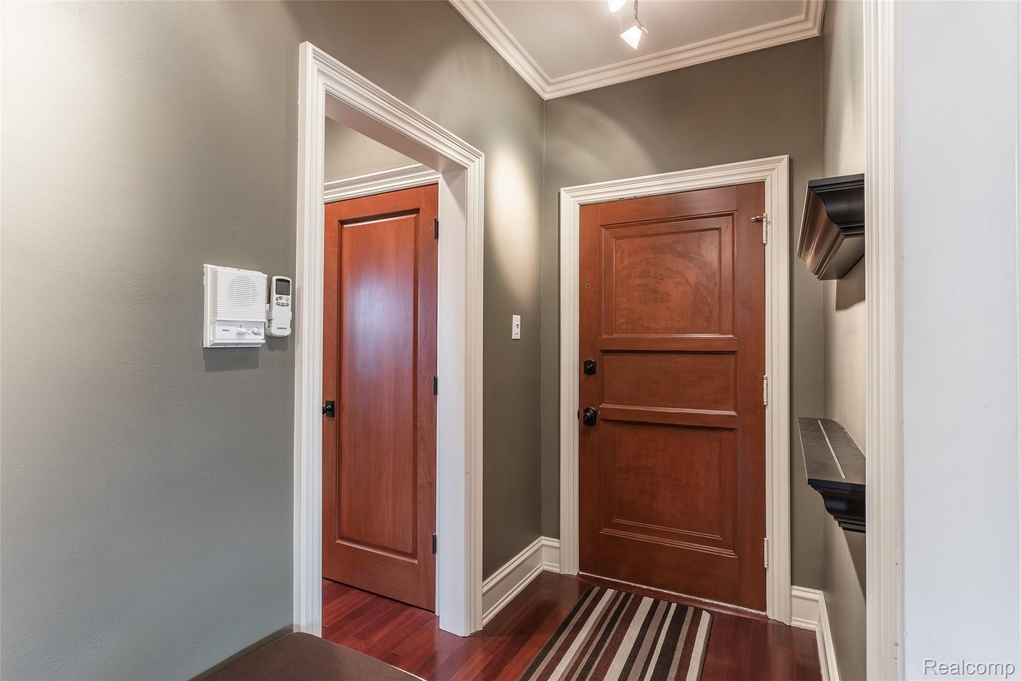 327 Southfield Road, Unit 3BN Birmingham, MI 48009 - Photo 11 of 25 Southfield.jpg
