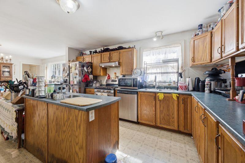 75 Tedford Road Topsham, ME 04086 - Photo 14 of 52 14__V5A8758