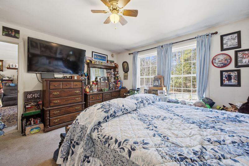75 Tedford Road Topsham, ME 04086 - Photo 23 of 52 23__V5A8692