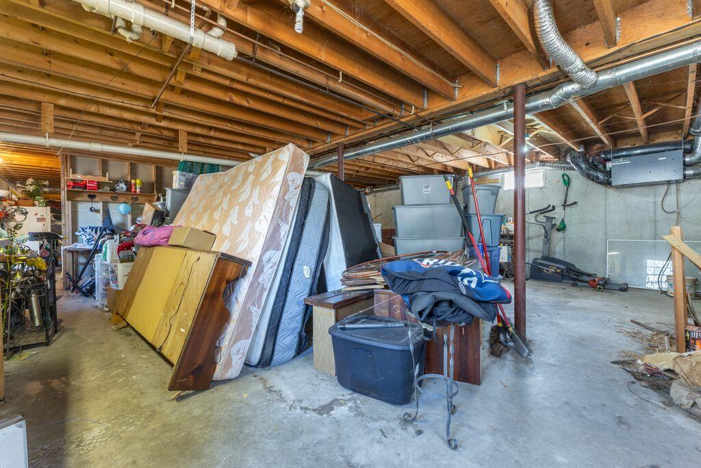 75 Tedford Road Topsham, ME 04086 - Photo 35 of 52 35__V5A8664