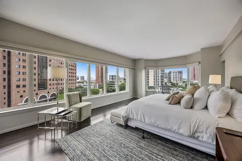$6,800 | 3030 McKinney Avenue, Unit 701, Dallas, TX 75204
