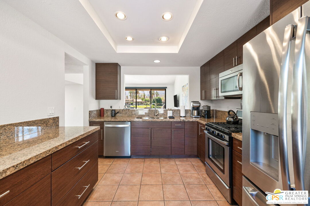 7481 Paseo Azulejo Palm Springs, CA 92264 - Photo 11 of 49