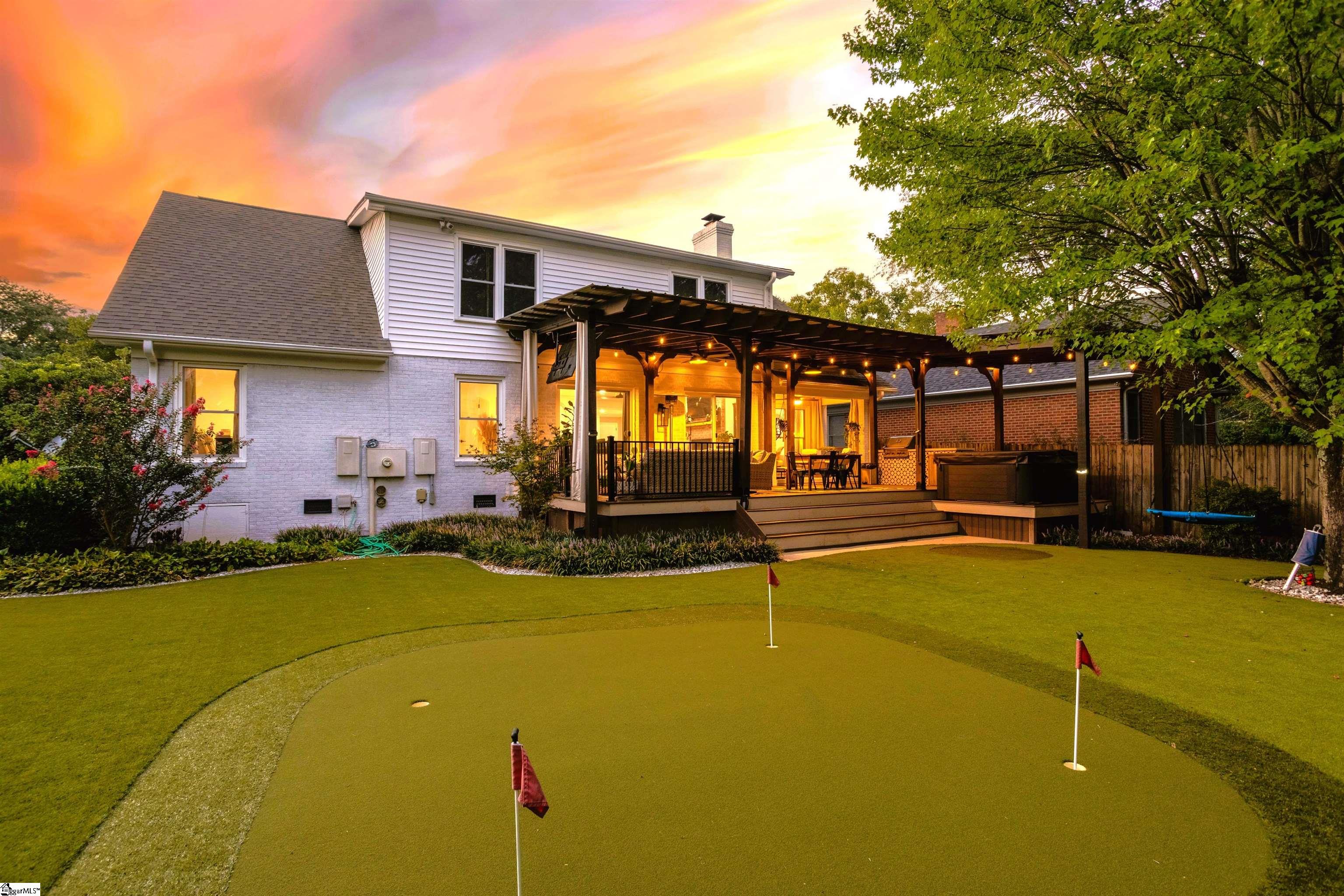 129 River Oaks Road Greer, SC 29650 - Photo 3 of 36 Gallery Image 3