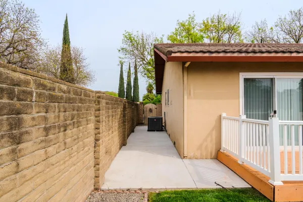 $470,000 | 1440 Kruger Drive, Modesto, CA 95355